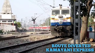 Route Diverted 11072 KAMAYANI EXPRESS Curves Through MANDUADIH [upl. by Torruella]