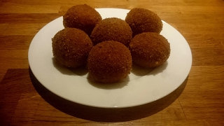 Bitterballen maken  Recept [upl. by Anaehr]