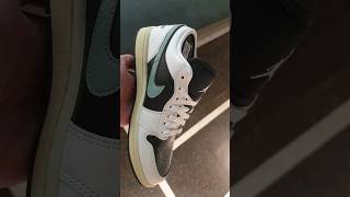 Womens Air Jordan 1 Low Jade Smoke  Nike Glorietta  March 9 2024 [upl. by Celestyn]