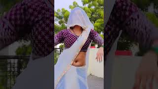 is aurat ne kiya kamal ka dance Aashiq Upendra ke gane per bhojpuri song newsong trendingvideo [upl. by Yrmac]