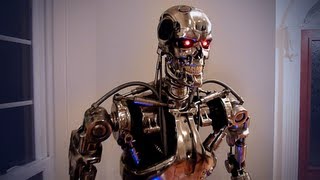 Terminator Endoskeleton T800 LifeSize Statue Sideshow Veteran Combat Version [upl. by Zeuqirdor443]