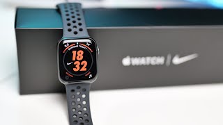 Apple Watch Series 5 Nike Edition LTE Unboxing amp First Look [upl. by Anitnatsnok]