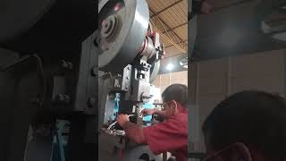 SYadavmaicenikalshortvideo working time washar katingmachine [upl. by Tiram]