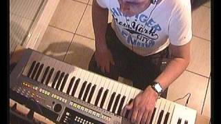 Soupe au choux LOUIS DE FUNES YAMAHA PSR S910 [upl. by Ezirtaeb39]