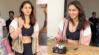 Nikita Dutta Celebrate Her Birthday With Media At Bandra [upl. by Besse]