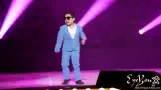 Un enfant qui danse le GanGnam style de PSY [upl. by Adnahsor]