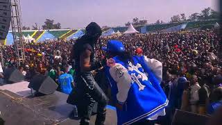 Diamond aikataa Mwanza kwa mashabiki Basata waomba show iendelee [upl. by Idnym]