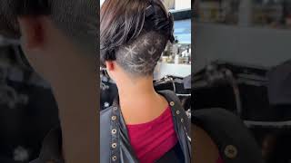 WINTER SHORT BOB WITH SHAVED NAPE AND ORNAMENTS [upl. by Haidebez]