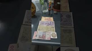 money Diferentes billetes de 100 y moneda de 100 [upl. by Llenrac234]