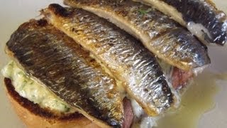 How To Prepare And Cook SardinesCornish Sardines [upl. by Amihsat]