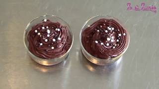 Recette de la mousse au chocolat express SANS ŒUFS [upl. by Yetac]