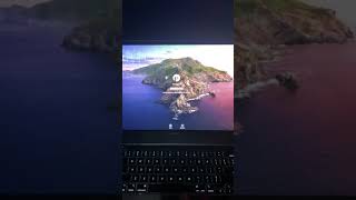 Macbook pro 16 screen flickering issue [upl. by Elora]