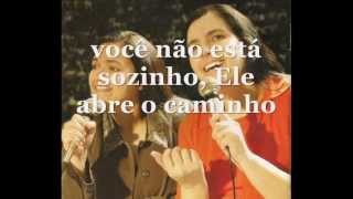 Deus abre este mar  PLAY BACK COM LETRA   Debora Miranda [upl. by Anwahsad589]