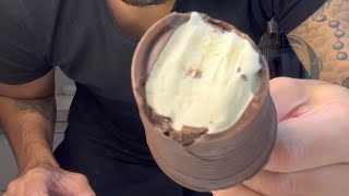 PALITO BOMBÓN HELADO sin molde sin máquina y súper fácil 🍦shorts [upl. by Sumedocin779]