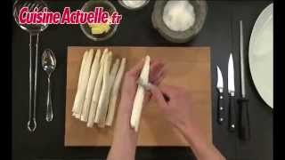 Comment éplucher et faire cuire les asperges  Astuce cuisine [upl. by Phail]