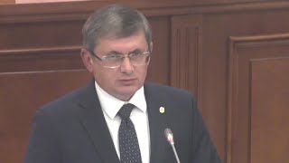 Adresarea lui Grosu către deputați [upl. by Specht608]