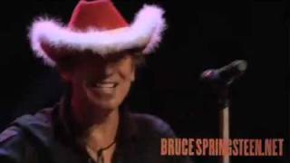 Bruce Springsteen  Santa Claus Is Comin To Town  2007 [upl. by Niletac]