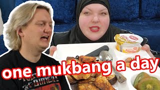 FOODIE BEAUTY THINKS ONE MUKBANG A DAY WILL CURE HER [upl. by Phaidra]