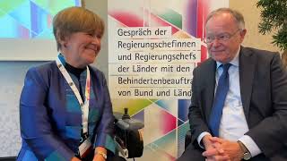 Ministerpräsident Stephan Weil und Landesbeauftragte Annetraud Grote am Rande der MPK in Leipzig [upl. by Eidassac910]