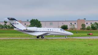 2015 Cessna 525B CitationJet CJ3  Taxi amp Takeoff  New Century AirCenter JCIKIXD  N79TW [upl. by Neelyaj]