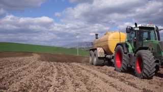 Gülllle fahren mit 820er Vario und Massey Ferguson [upl. by Supmart]