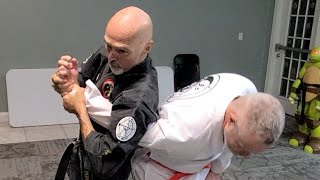 Practical Hapkido shoulder grab 1 [upl. by Firestone]