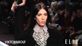 Défilé Viktor amp Rolf AutomneHiver 20142015 [upl. by Guzel796]