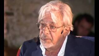 A San Valentino quotProlungamento di un bacioquot di Pedro Salinas Voce Giancarlo Giannini [upl. by Notyap]