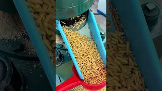 Pure dry grains pellet machine roller rolling type [upl. by Bourne196]