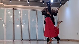 quebrada con hook y enganche triple 탱고레슨 tango lesson 세라y라우 [upl. by Filler346]