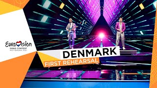 Fyr Og Flamme  Øve Os På Hinanden  First Rehearsal  Denmark 🇩🇰  Eurovision 2021 [upl. by Meesan]