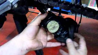 HONDA CBF 1000 RIMOZIONE VALVOLA  VALVE REMOVAL [upl. by Iohk]