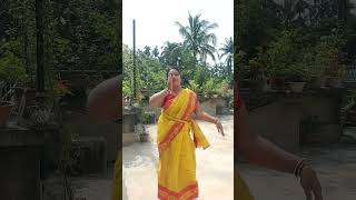 Aj basanter gaaye holud shortvideo youtubeshorts dance trending trendingshorts trendingvideo [upl. by Atirahs]