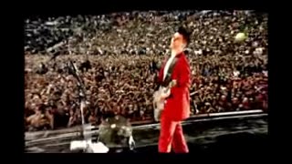 Muse  Knights Of Cydonia Live At Wembley Stadium 2007 [upl. by Ennoved]