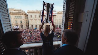 Recepció a lequip femení de futbol del FC Barcelona [upl. by Glaab]