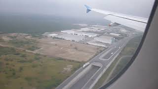 Aterrrizaje de un Airbus A320 Interjet en Monterrey [upl. by Cutcliffe722]