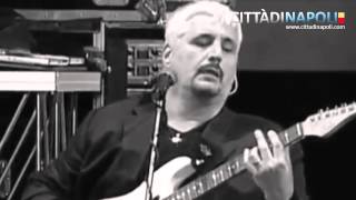 Pino Daniele live piazza del Plebiscito quotYes I Know my wayquot [upl. by Nnaed]