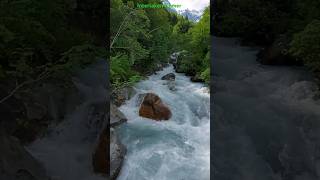 In Schweizer Alpen tour travel waterfall mountains reisen Berg short [upl. by Enomor]