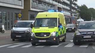 Luchthoorn Ziekenwagen Lochristi met spoed naar een onbekende interventie in Gent [upl. by Yarehs388]