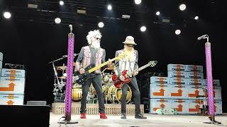 ZZ Top – Gimme All Your Lovin’ Munich 14072024 [upl. by Uyekawa]