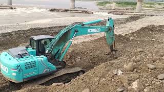 Mini excavator kobelco 140 scale operating powerful 140 excavator new model 2024 [upl. by Franza]