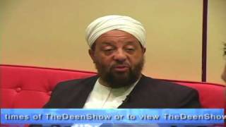 Christmas Santa Claus and Islam  Dr Abdullah Hakim Quick  The Deen Show [upl. by Analos]