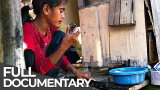 Fish Bombers amp The City With No Water  Unreported World Malaysia amp Pakistan  Free Documentary [upl. by Aronson]