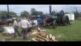 rempstone steam rally 2024 engine powering circular saw bench cutting logs [upl. by Ahseyd]