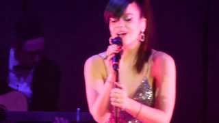 Lily Allen Live singing somewhere only we know [upl. by Gusty]