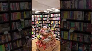 Europes largest bookstore 📚 Waterstones Piccadilly Virtual Walkthrough in London UK with dog Kira [upl. by Larimor]