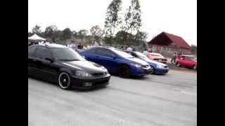 Civic Sir vs Civic Si vs Civic Sir Autodromo del Aguila [upl. by Nylsor]