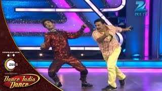 Dance India Dance Season 3  Raghav and Akshay Kumars Funny Slow Motion [upl. by Aynnat]