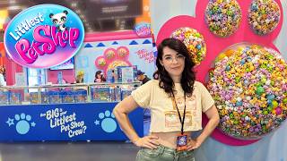 Lets look at the HUGE Littlest Pet Shop Booth at Comic con [upl. by Jd425]