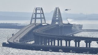 La Russie accuse lUkraine davoir mené lattaque contre le pont de Crimée [upl. by Meeharb]